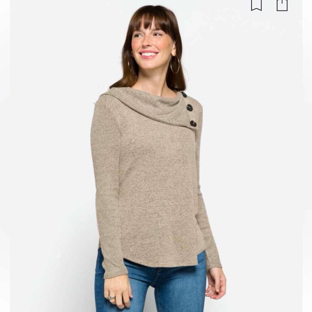 Kaavia Button Detail Brushed Knit Top
